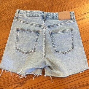 Classic Light Wash Denim Shorts - Women